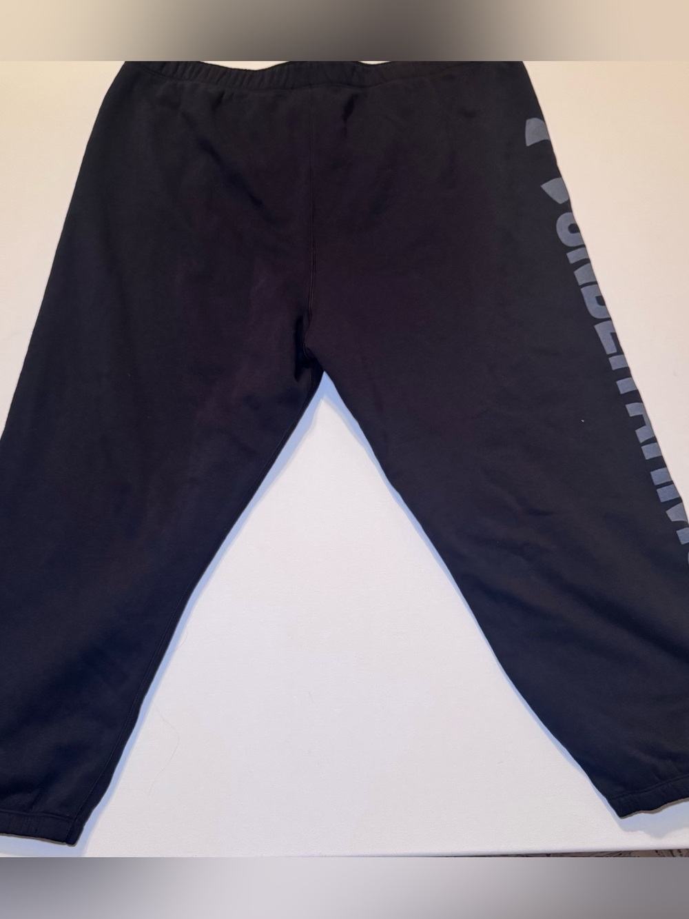 Under Armour Black Jogger Sweats with Logo - Picture 4 of 7